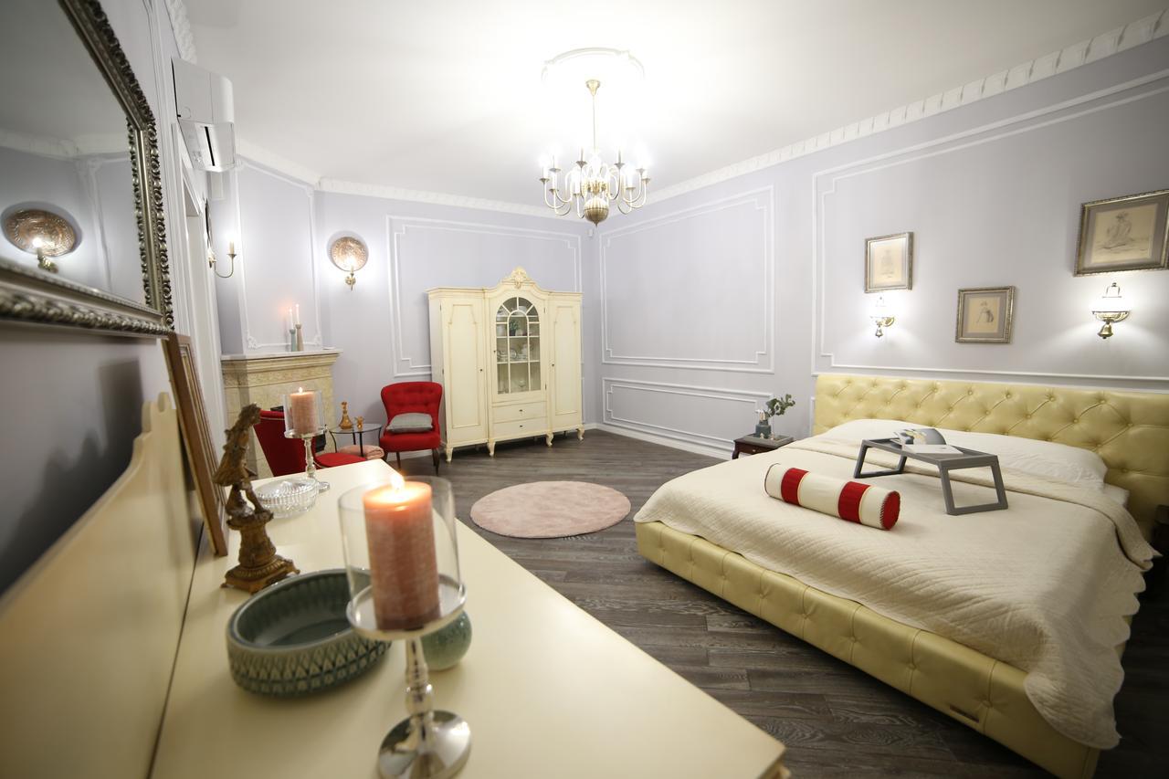 Franco Luxury Apartamento Lviv Exterior foto
