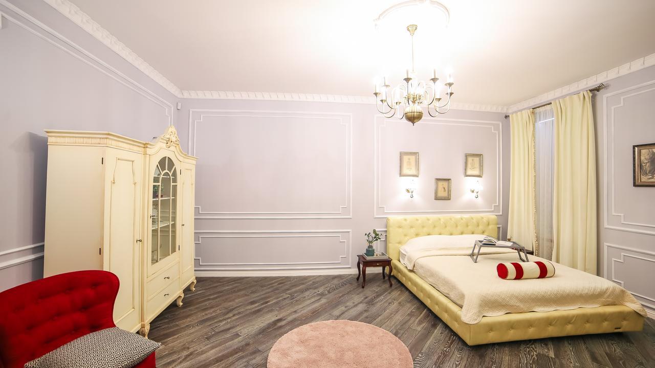 Franco Luxury Apartamento Lviv Exterior foto