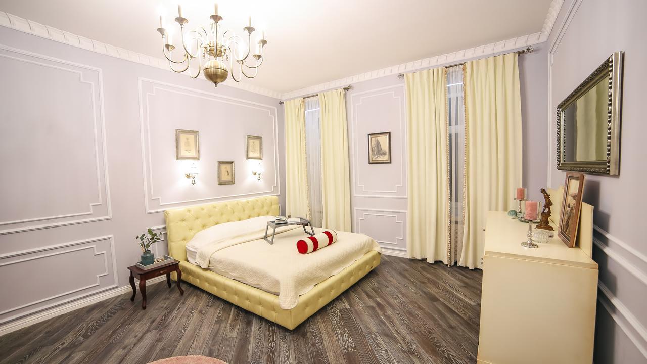 Franco Luxury Apartamento Lviv Exterior foto